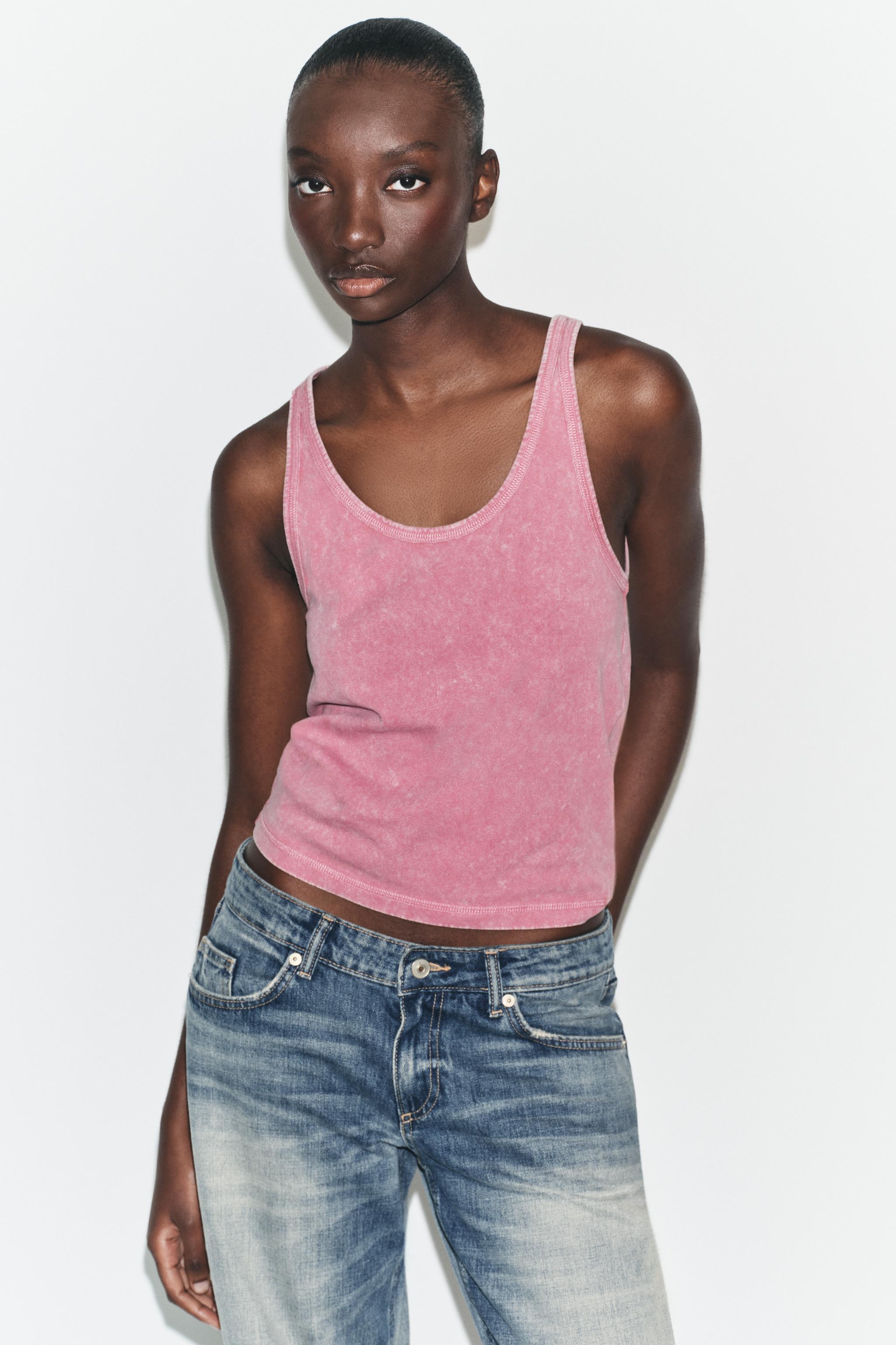 RUSTIC SLEEVELESS T-SHIRT
